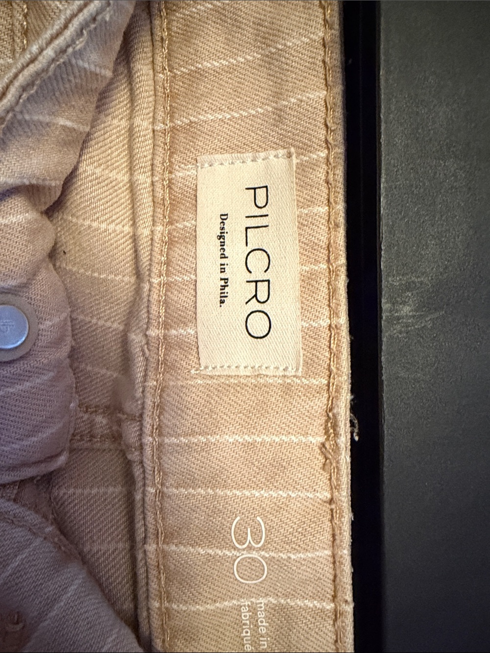 Anthropologie Pilcro Kayden High-Rise Carpenter Barrel Jeans in light peach wash - Picture 4 of 7